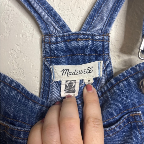 Madewell Adirondack Short Overalls - Picture 9 of 10